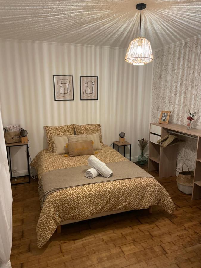 Maison Lumineuse, Proche Centre. Châteauroux Kültér fotó